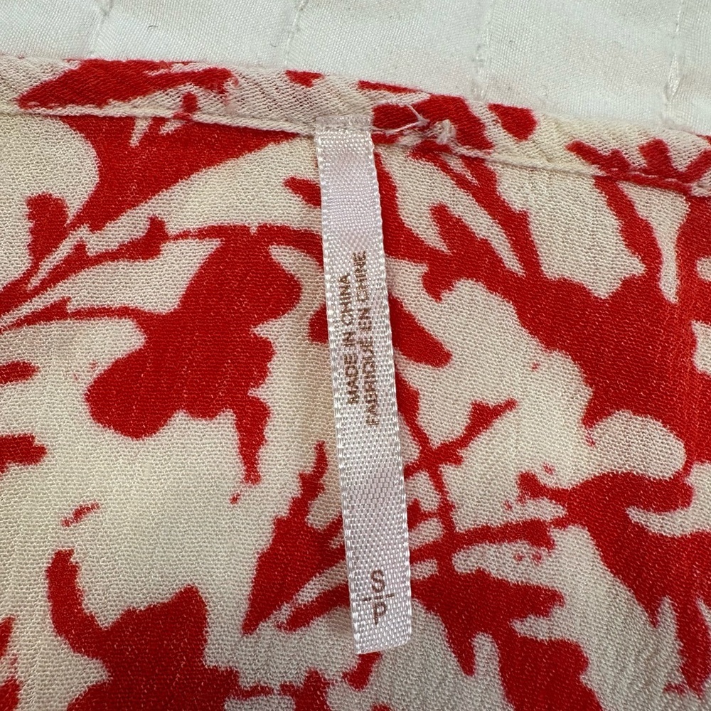 Free People Gardenia Combo Red White Floral Medallion Print Resortwear Romper - Picture 12 of 15
